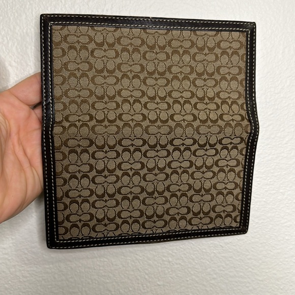 Coach checkbook wallet, great condition - Picture 2 of 4